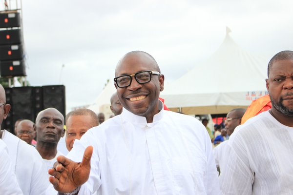 Pastor Ize-iyamu Dumps PDP For APC, Gives Reasons; PDP Says He Has Been Expelled 
