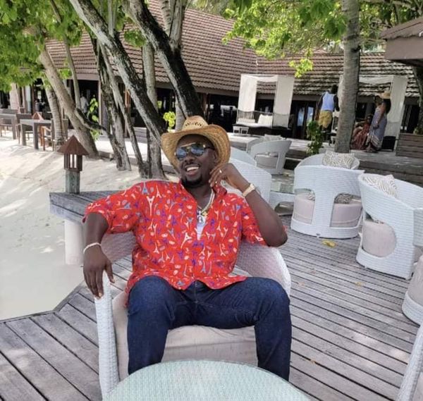 Obi Cubana Leaves Nigeria For Holiday In Maldives